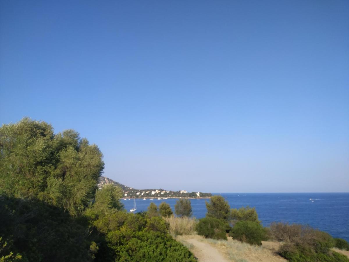 Cozy Apartment In Agay With Stunning Views แซ็งต์-ราฟาเอล ภายนอก รูปภาพ
