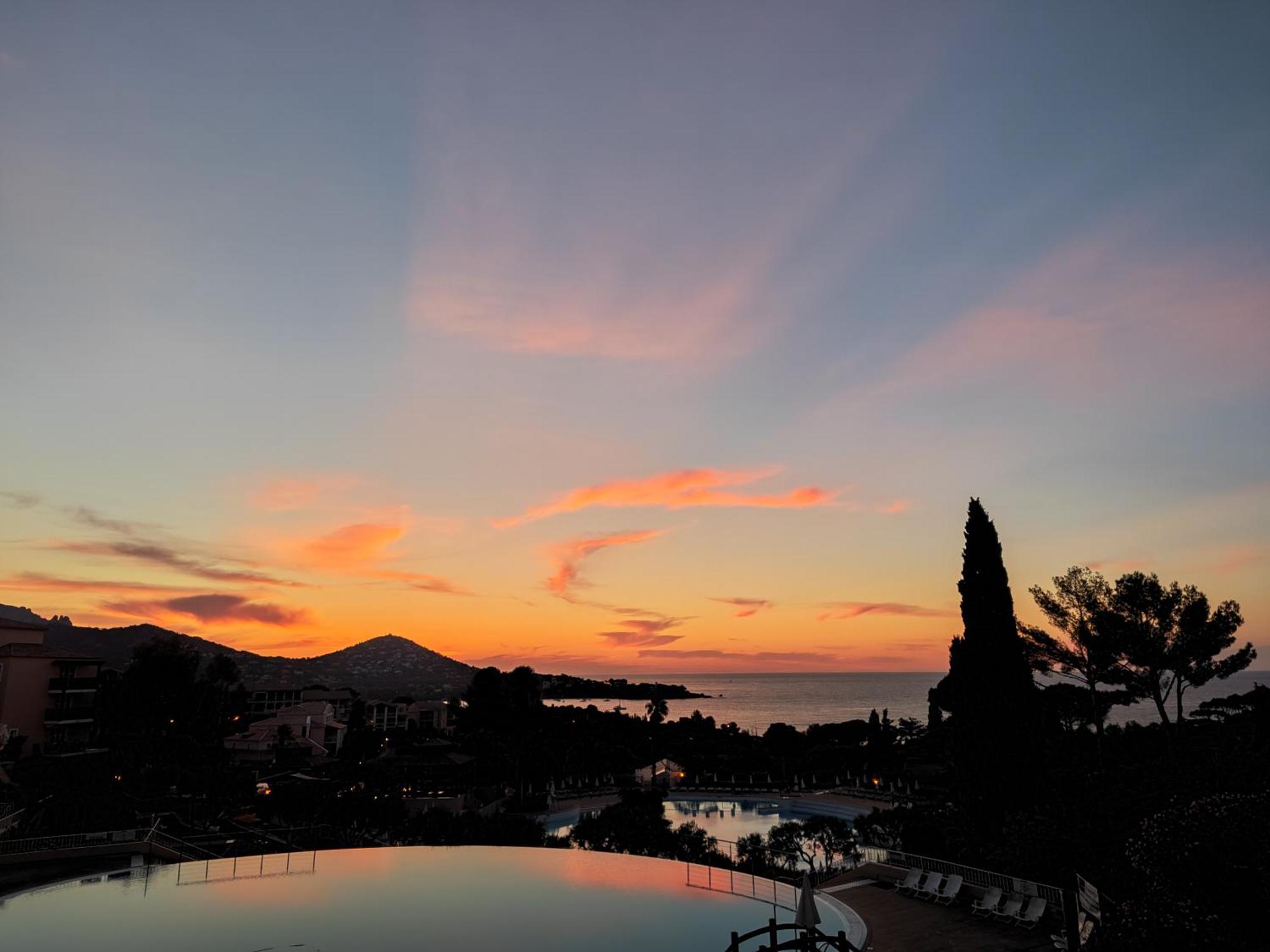 Cozy Apartment In Agay With Stunning Views แซ็งต์-ราฟาเอล ภายนอก รูปภาพ